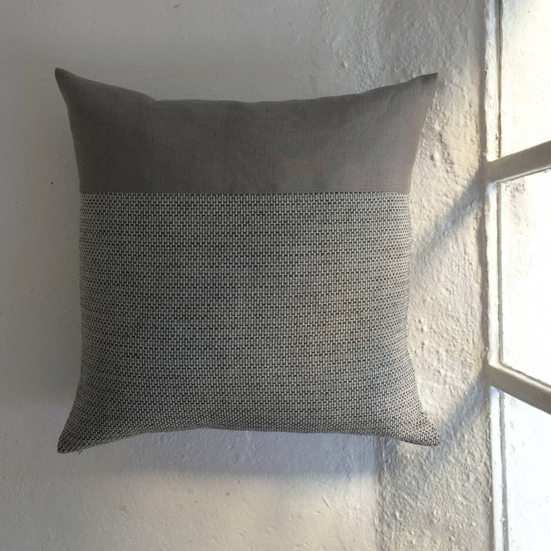 Gråsau FOLDOVER cushion | Neutral | Slate Grey 002 Salt